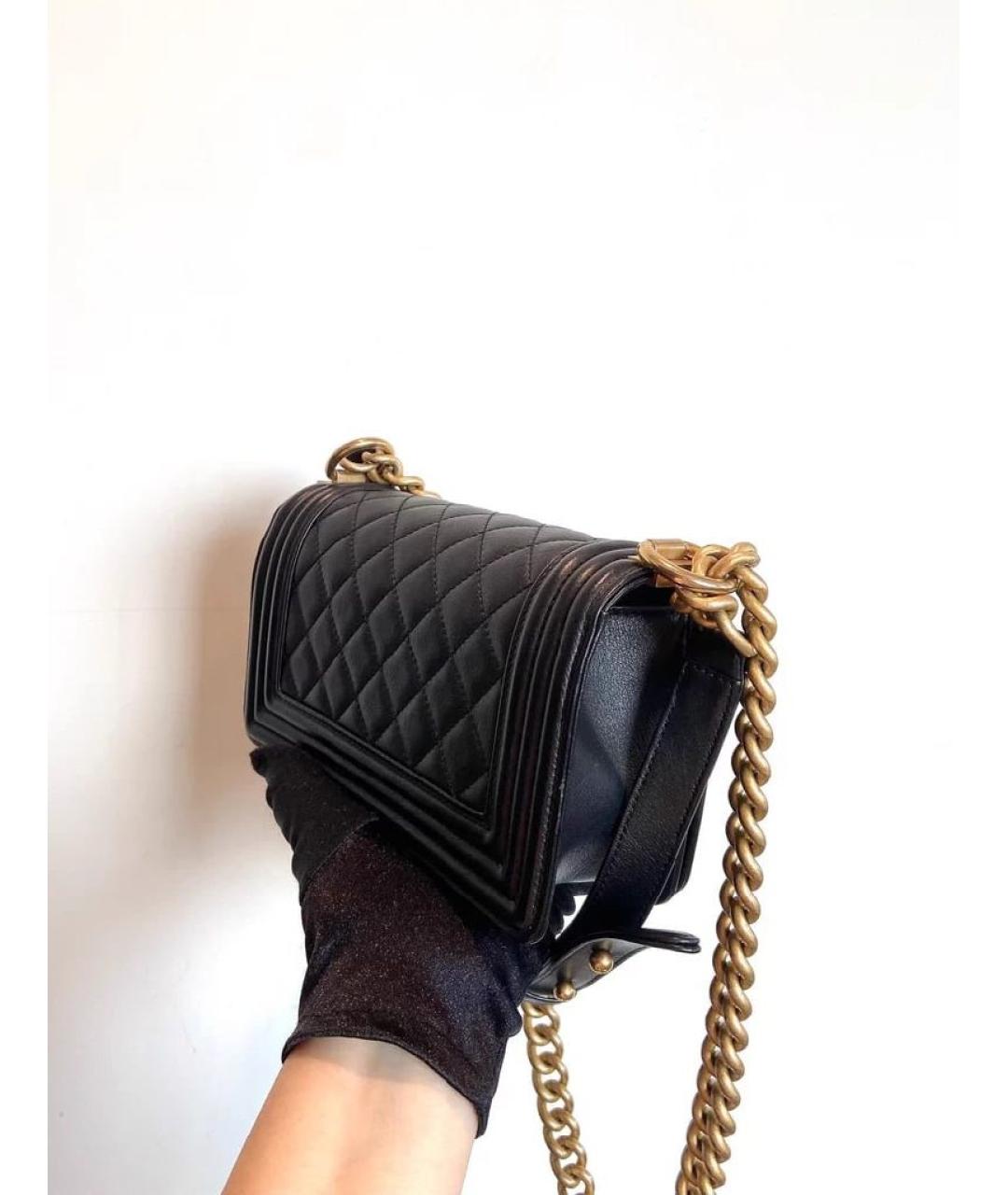 CHANEL Черная кожаная сумка через плечо, фото 3