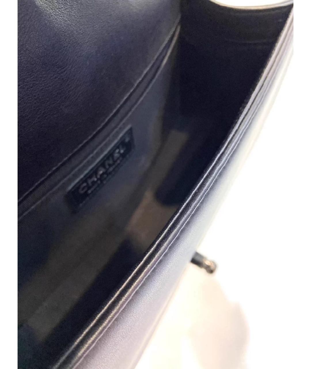 CHANEL Черная кожаная сумка через плечо, фото 3