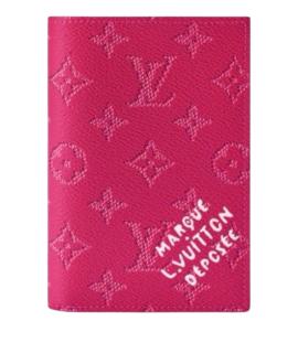 LOUIS VUITTON Обложка/футляр