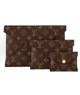 LOUIS VUITTON Косметичка