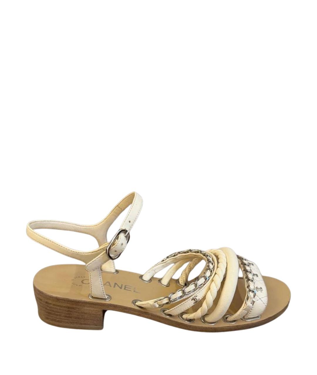 CHANEL Белые кожаные босоножки, фото 1