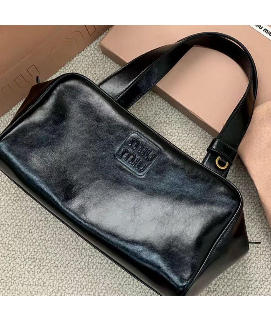 MIU MIU Черная кожаная сумка через плечо, фото 5