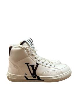 LOUIS VUITTON Кеды