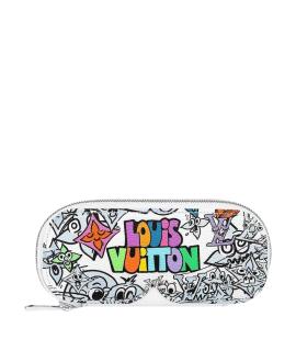 LOUIS VUITTON Обложка/футляр