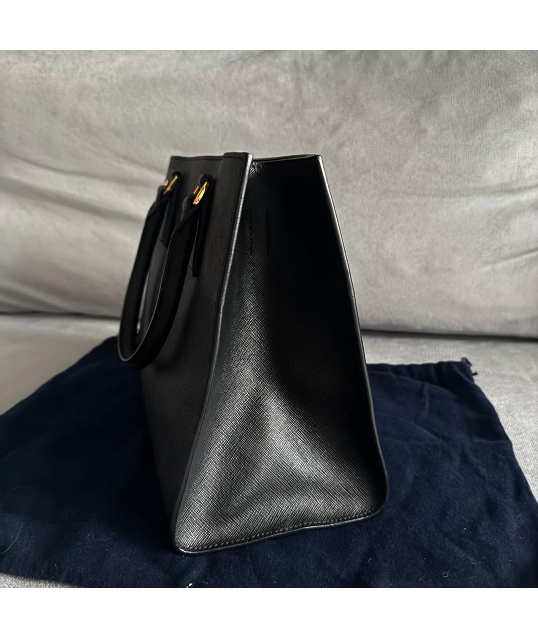 PRADA Черная кожаная сумка с короткими ручками, фото 5