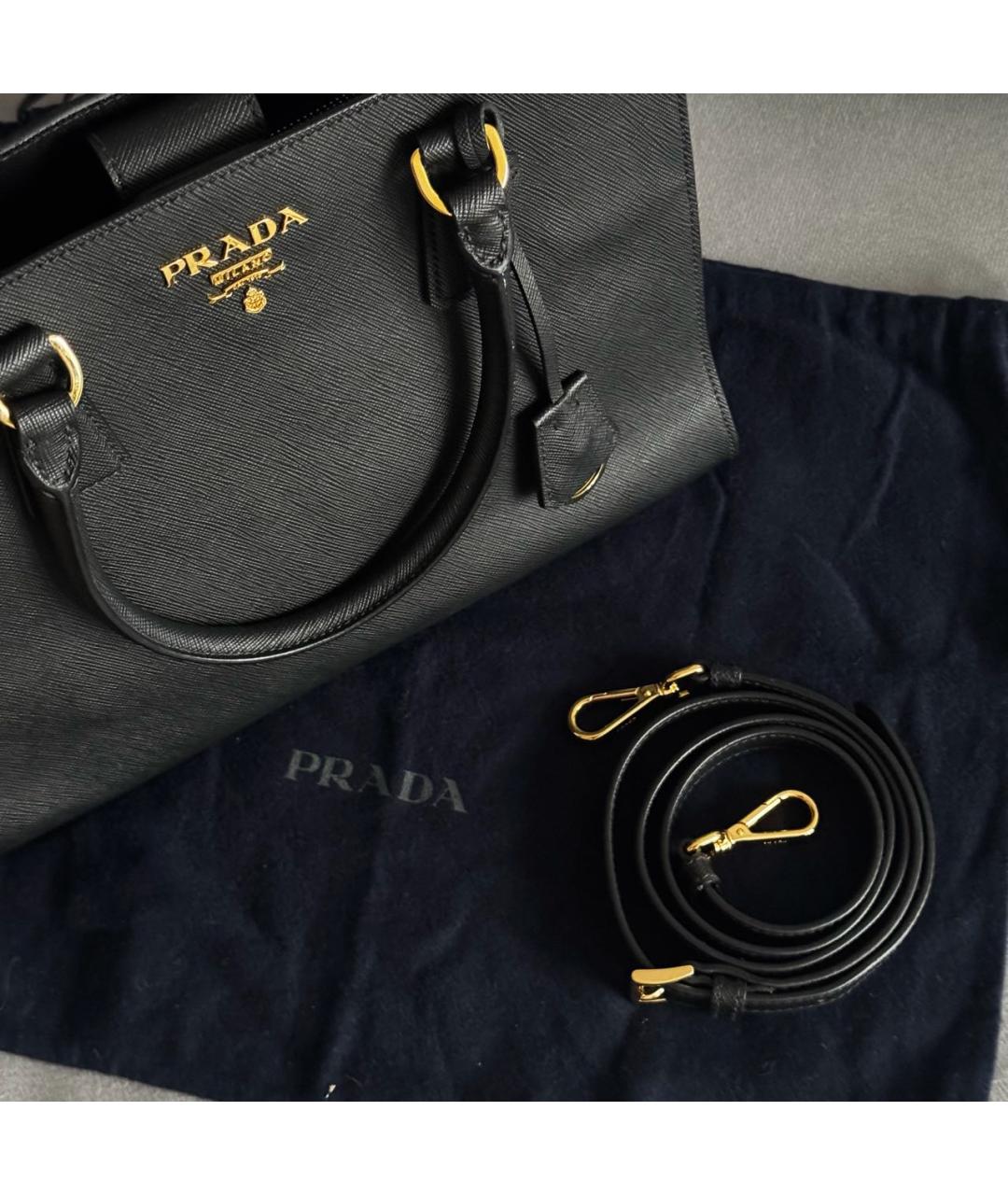 PRADA Черная кожаная сумка с короткими ручками, фото 7