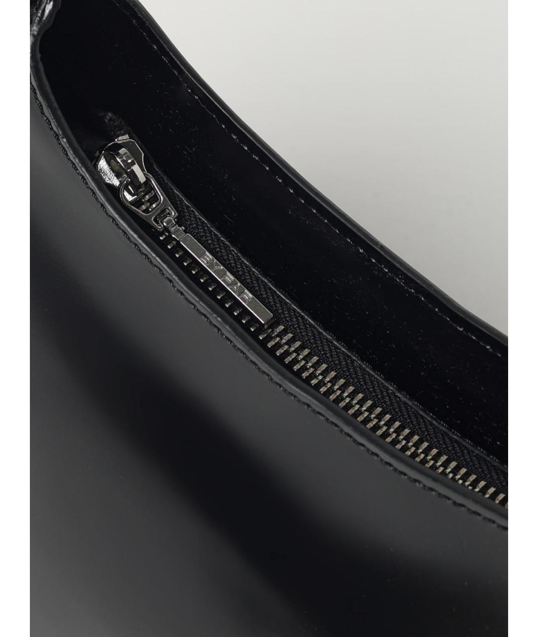 BY FAR Черная кожаная сумка через плечо, фото 3