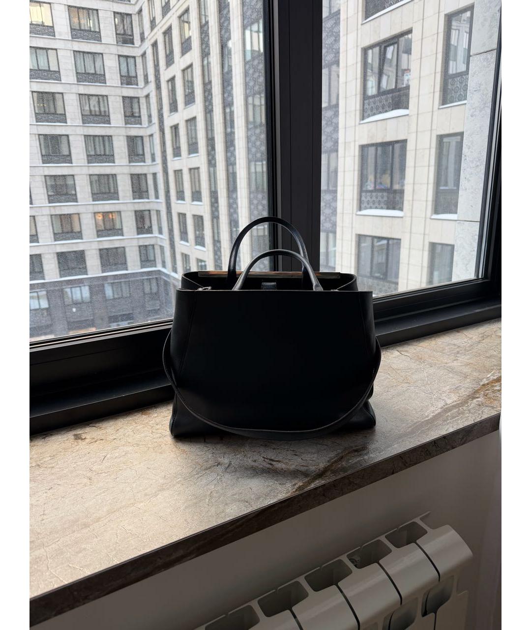 FENDI Темно-синяя кожаная сумка с короткими ручками, фото 3