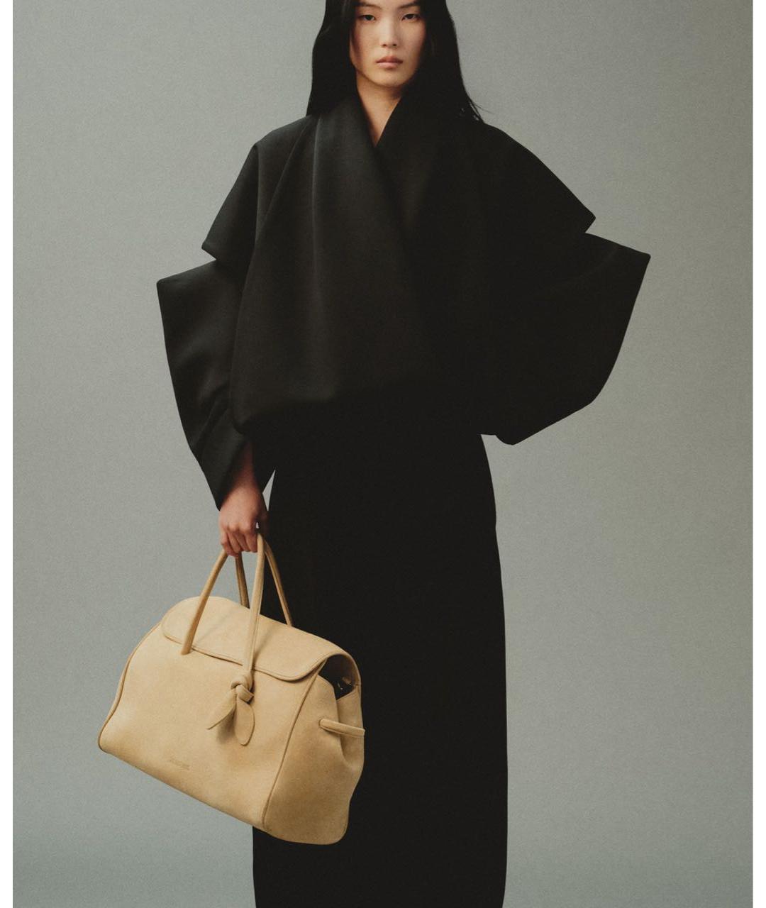 JACQUEMUS Бежевая замшевая сумка тоут, фото 2