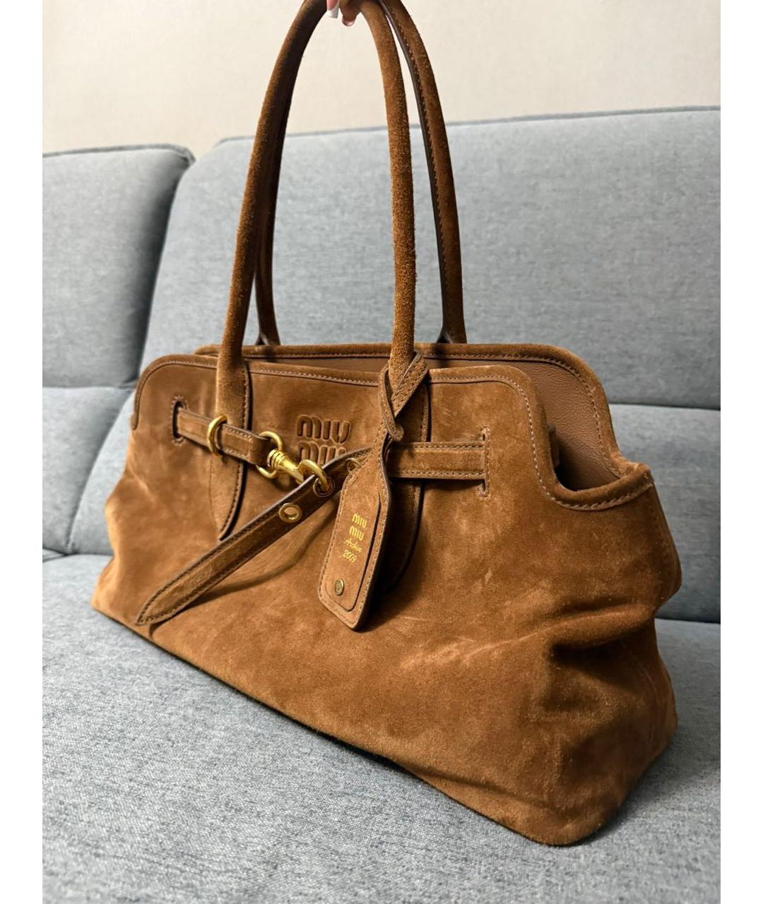 MIU MIU Коричневая замшевая сумка тоут, фото 4