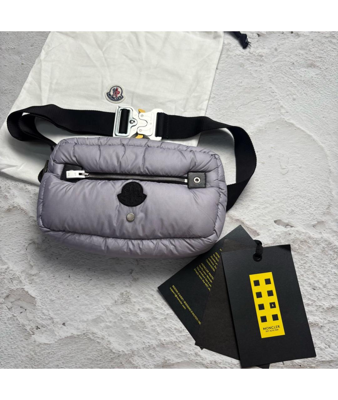MONCLER Серая тканевая поясная сумка, фото 2