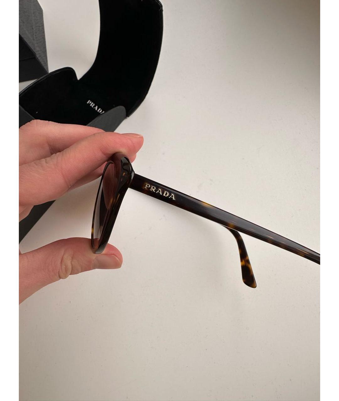 PRADA Коричневые пластиковые солнцезащитные очки, фото 3