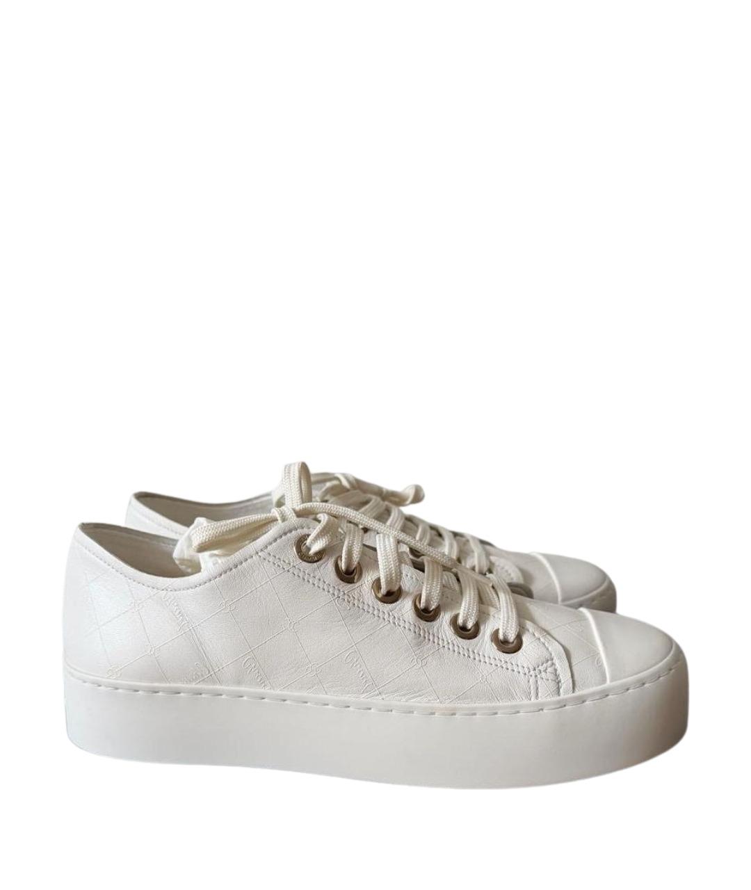 CHANEL Белые кожаные кеды, фото 1