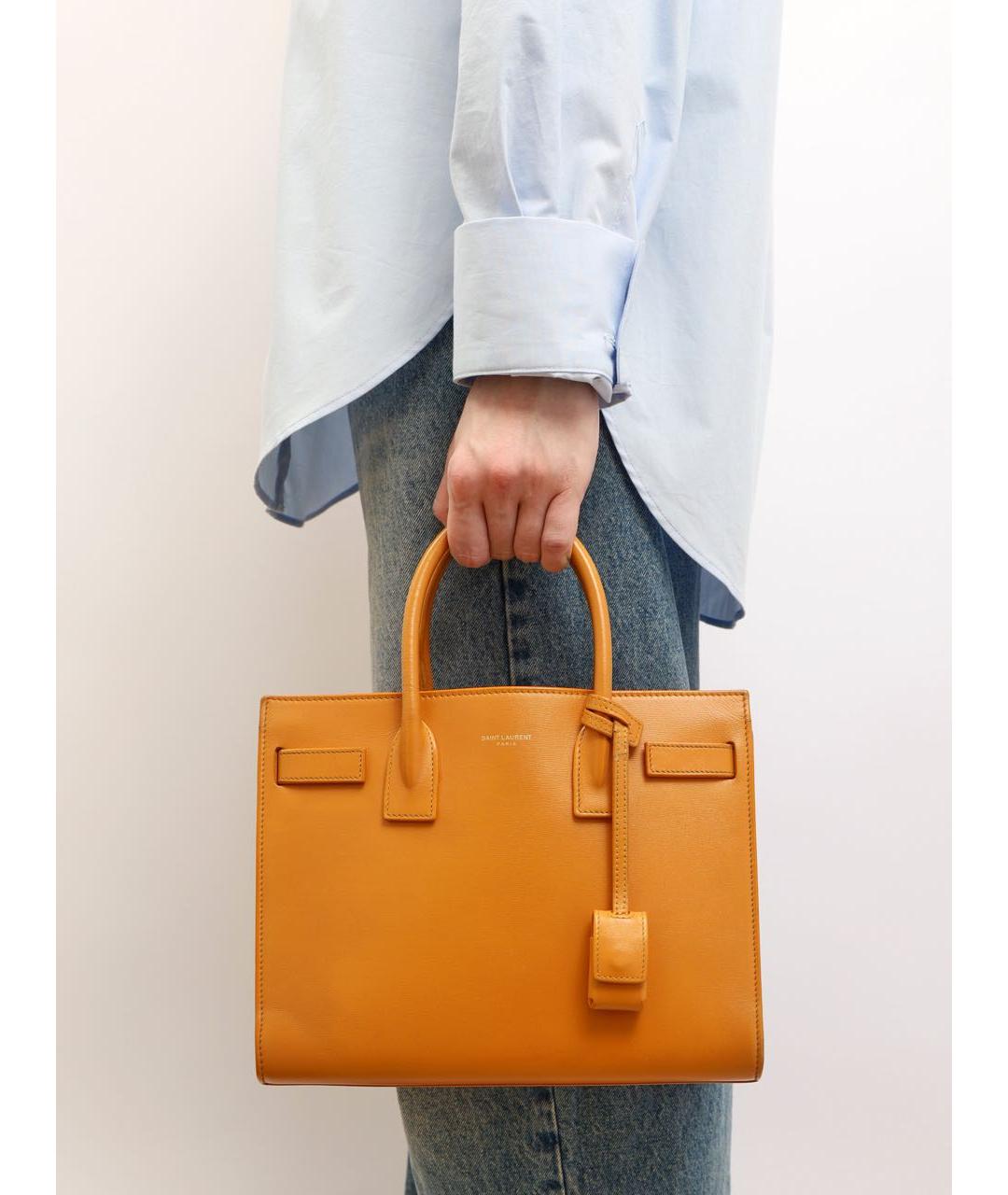 SAINT LAURENT Оранжевая кожаная сумка с короткими ручками, фото 8