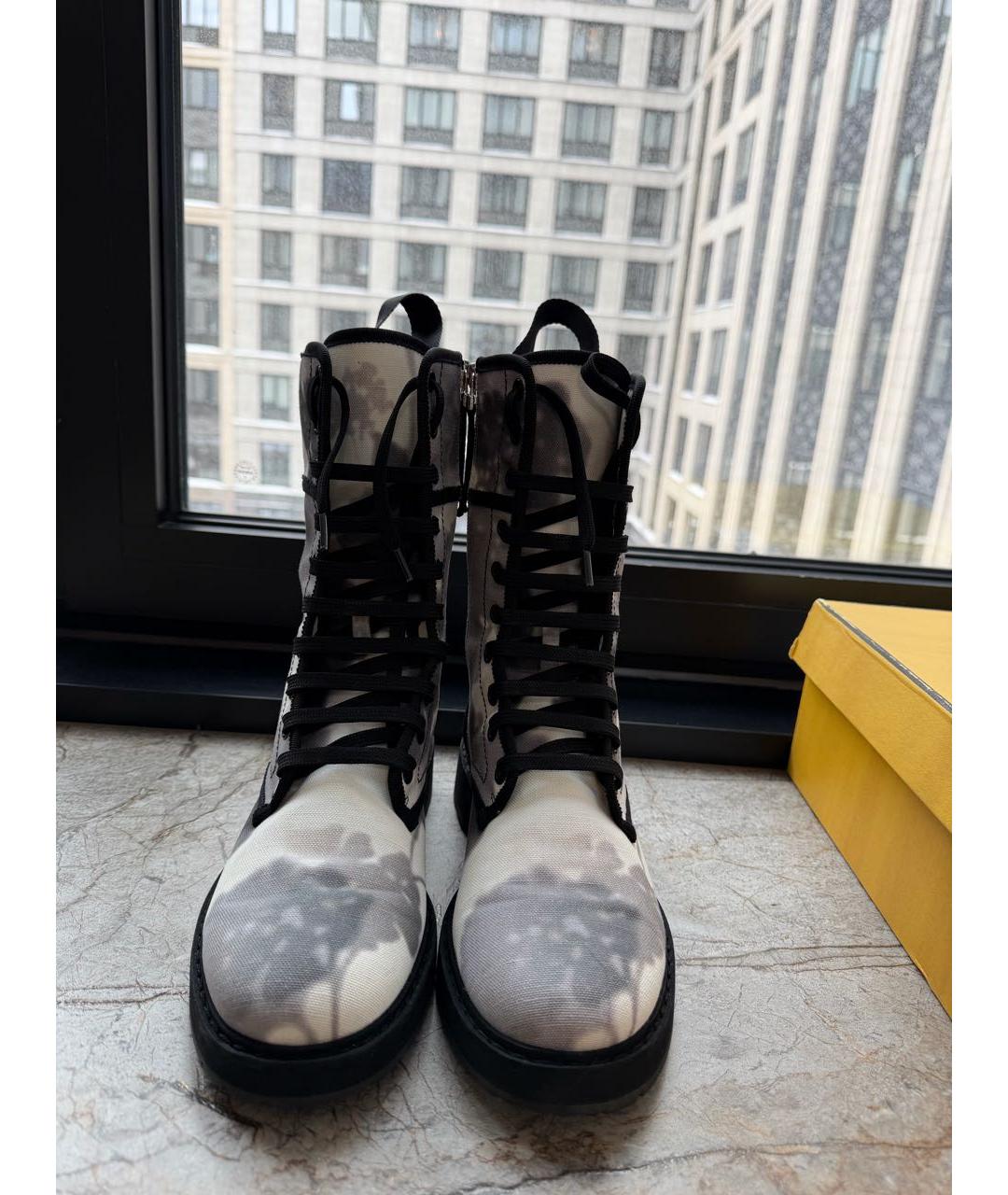 FENDI Серые текстильные ботинки, фото 2