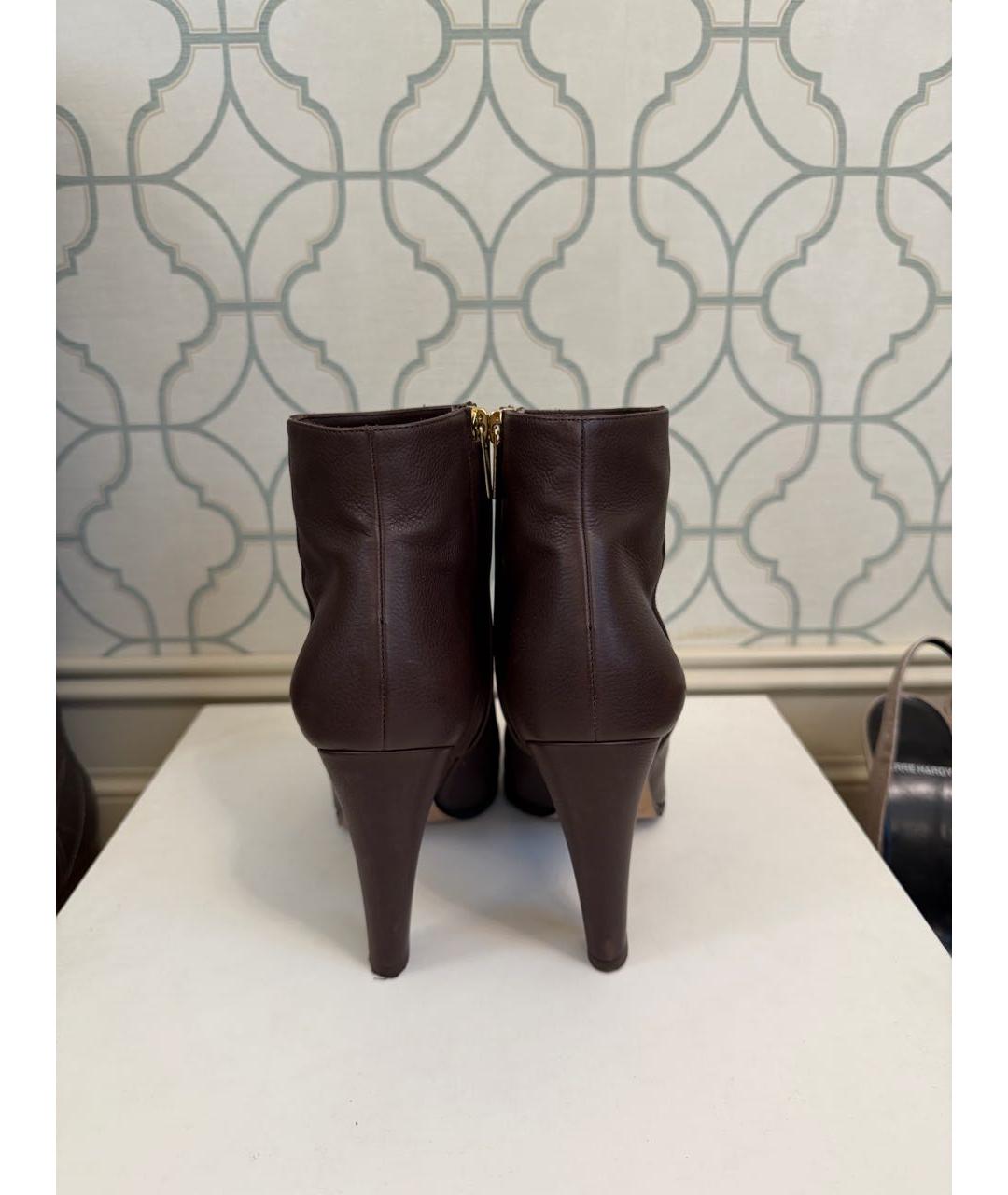 JIMMY CHOO Коричневые кожаные ботильоны, фото 4