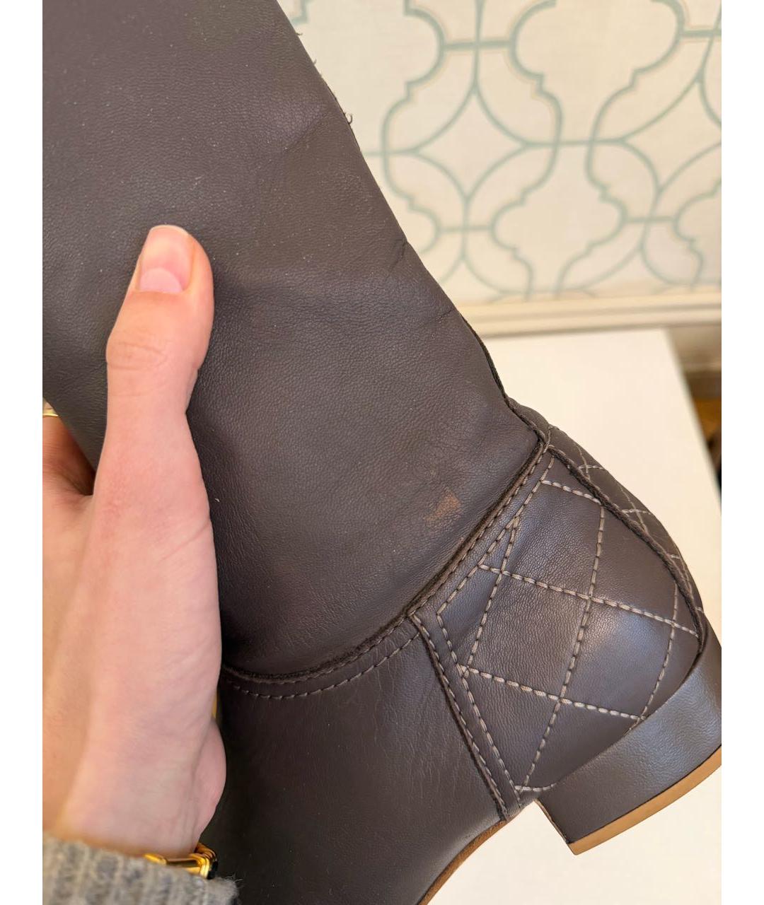 CHANEL Коричневые кожаные сапоги, фото 6