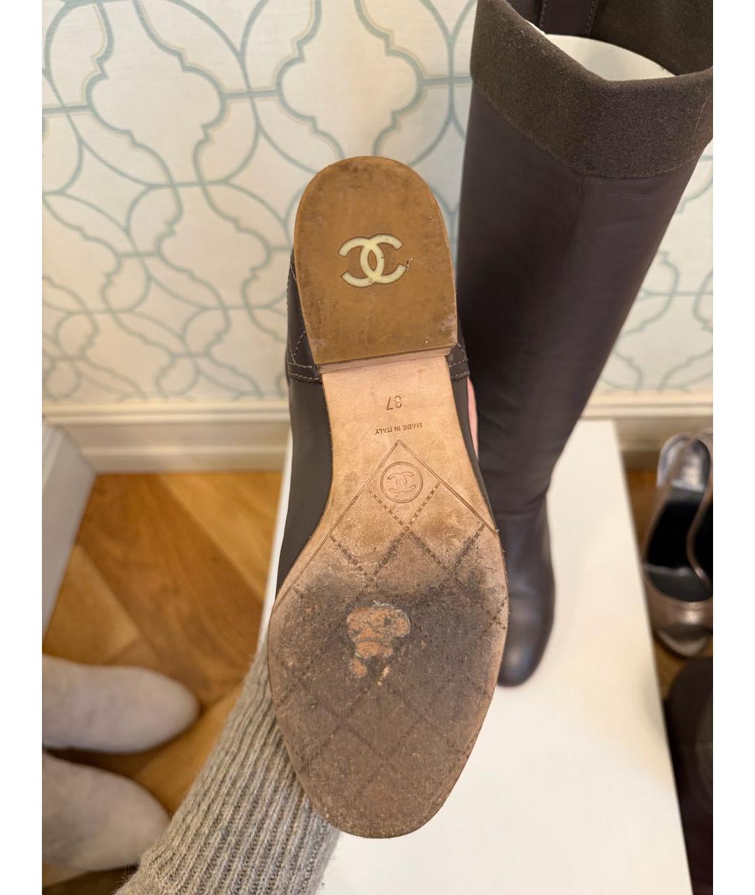 CHANEL Коричневые кожаные сапоги, фото 7