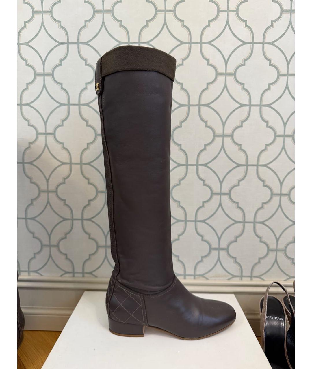 CHANEL Коричневые кожаные сапоги, фото 9