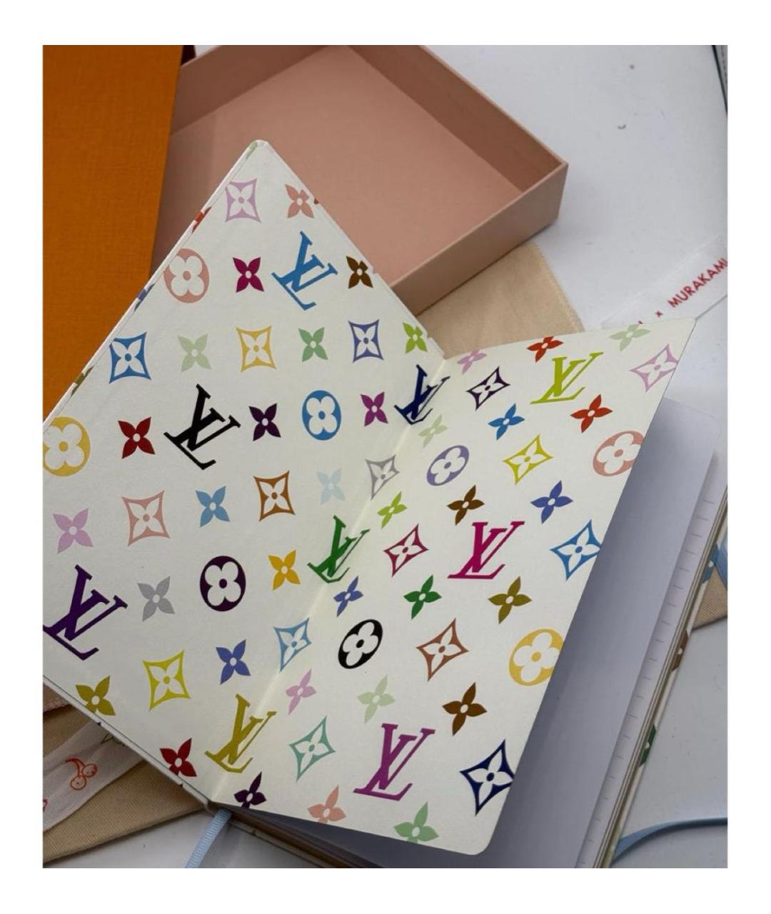 TAKASHI MURAKAMI Книга, фото 3