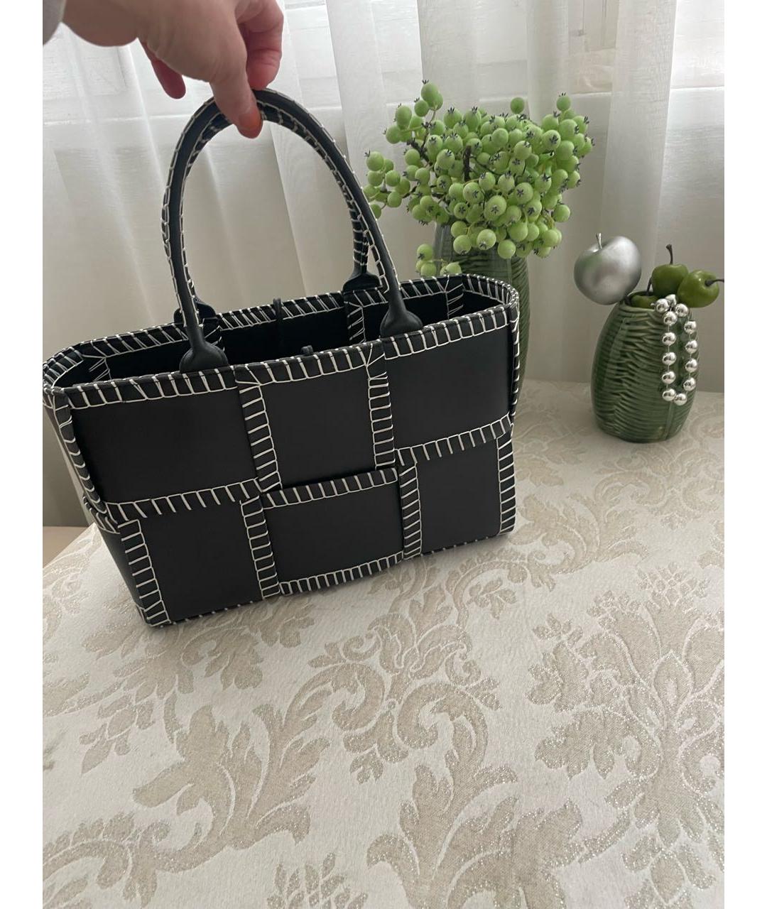 BOTTEGA VENETA Черная кожаная сумка тоут, фото 2