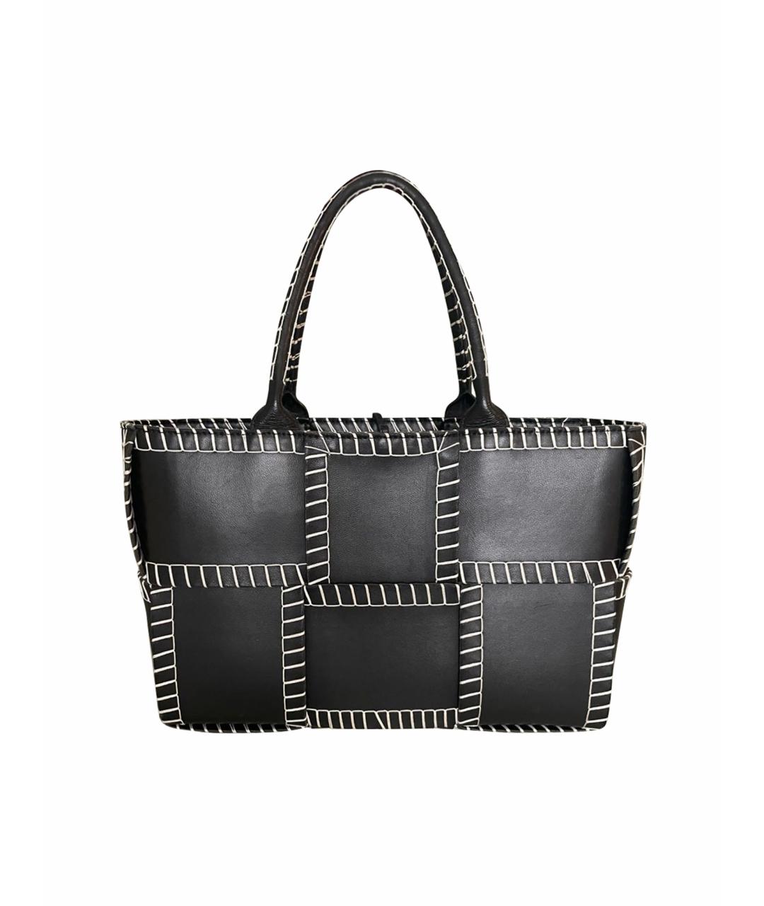 BOTTEGA VENETA Черная кожаная сумка тоут, фото 1