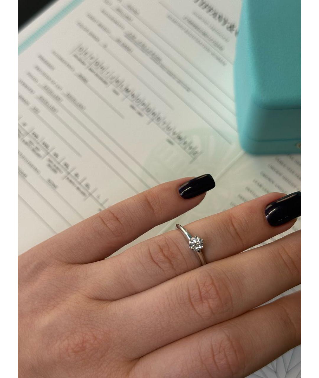 TIFFANY&CO Белое платиновое кольцо, фото 5