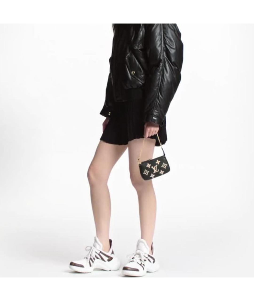 LOUIS VUITTON Черная кожаная сумка с короткими ручками, фото 2