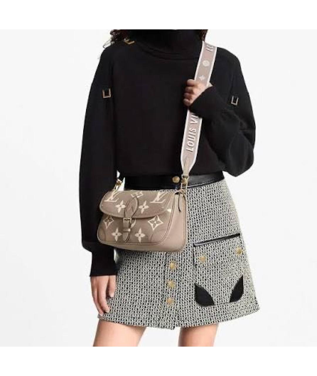 LOUIS VUITTON Бежевая кожаная сумка через плечо, фото 2