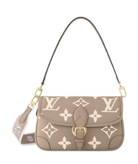 LOUIS VUITTON Сумка через плечо
