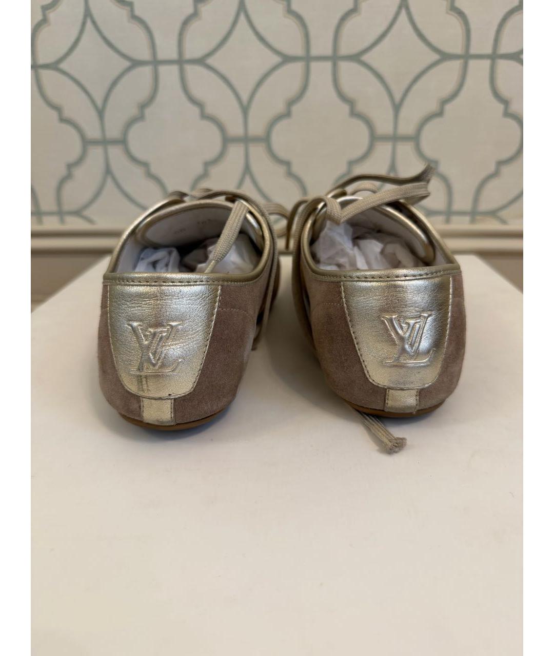 LOUIS VUITTON Бежевые замшевые кеды, фото 4