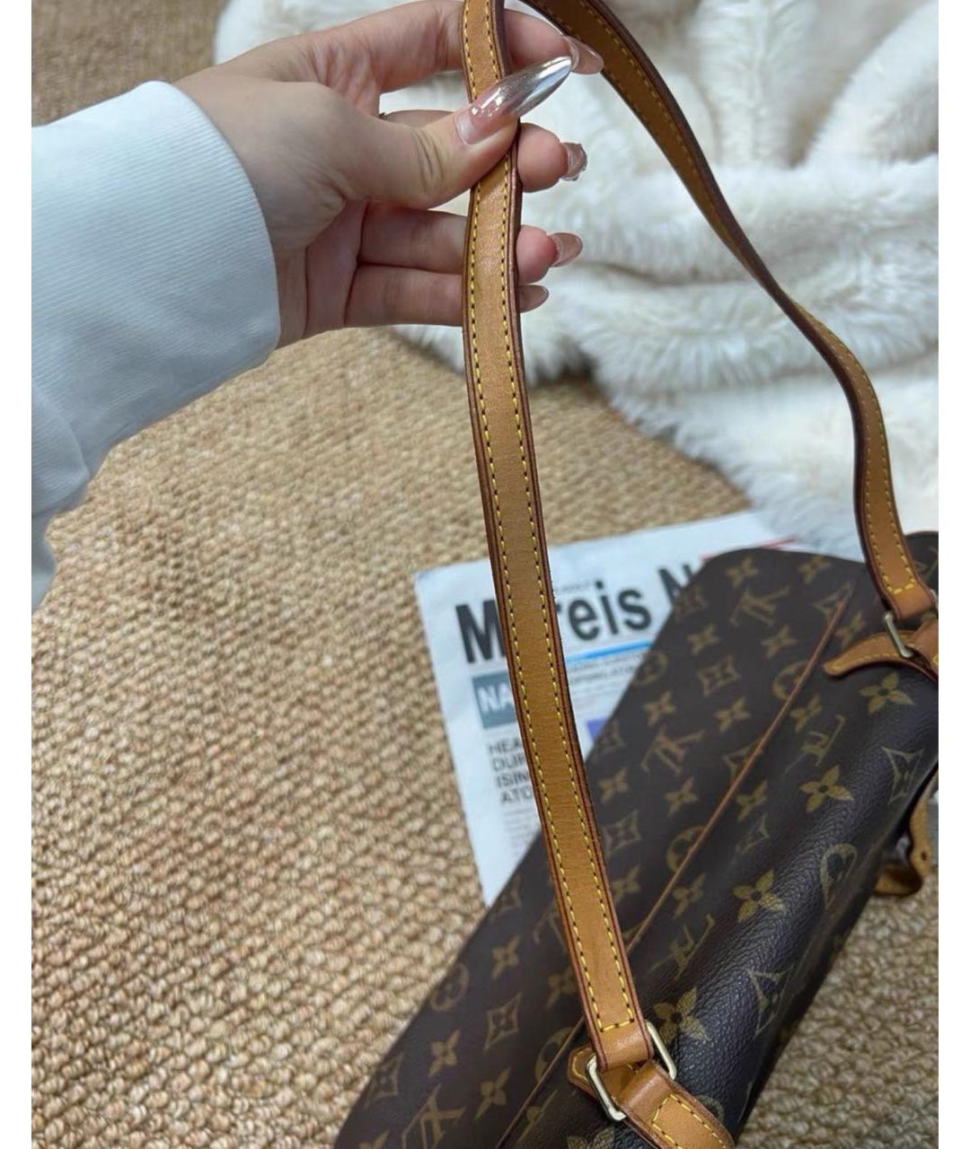 LOUIS VUITTON Коричневая сумка через плечо, фото 4