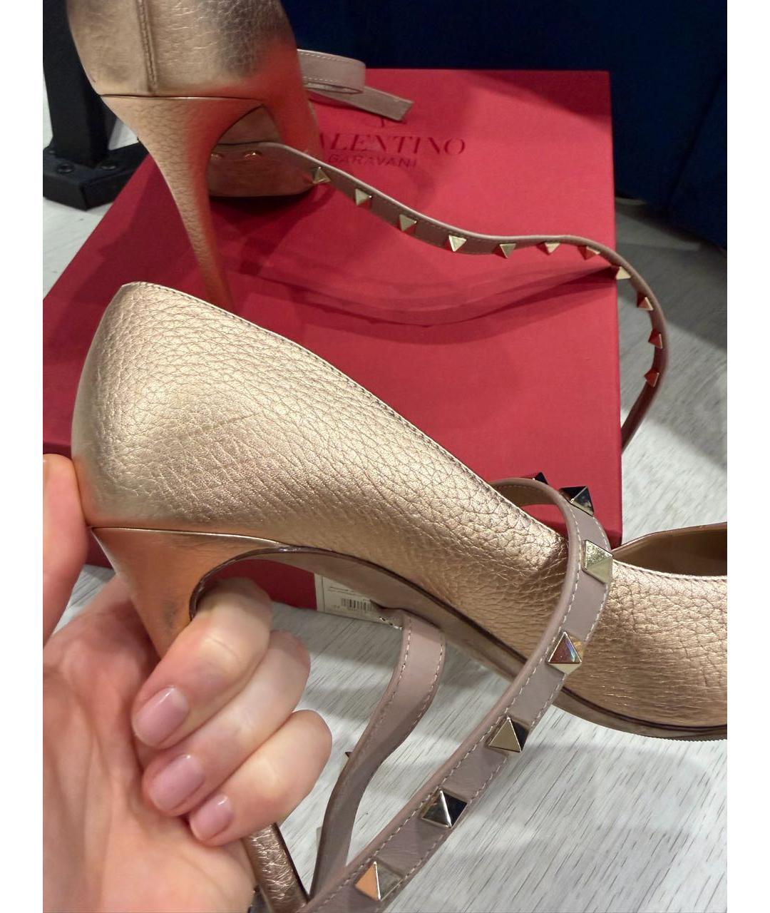 VALENTINO Золотые кожаные туфли, фото 7