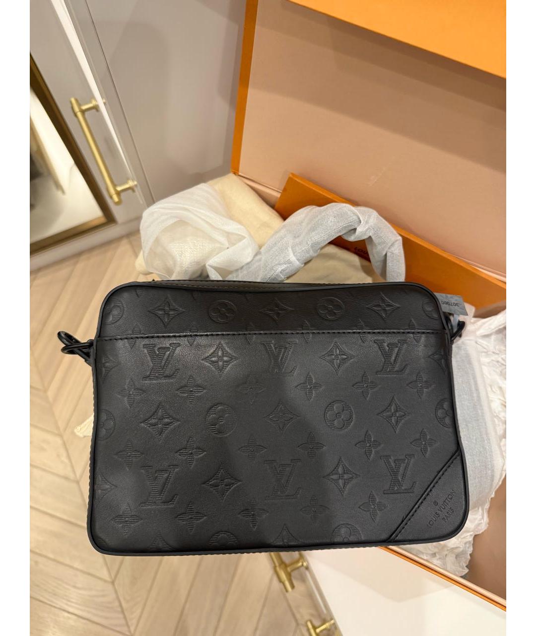 LOUIS VUITTON Черная кожаная сумка на плечо, фото 8