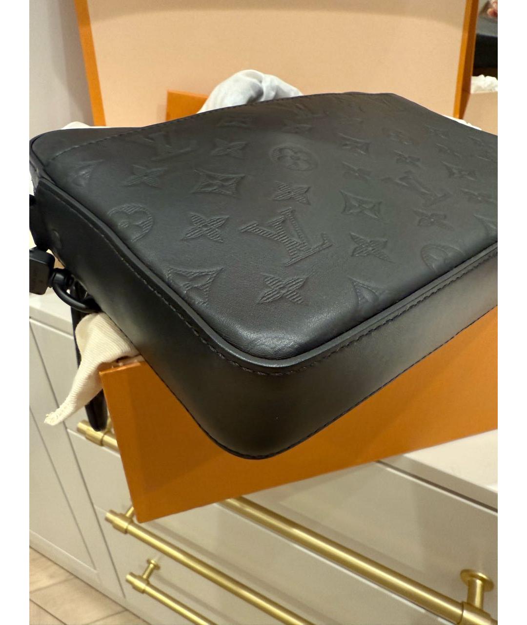 LOUIS VUITTON Черная кожаная сумка на плечо, фото 4