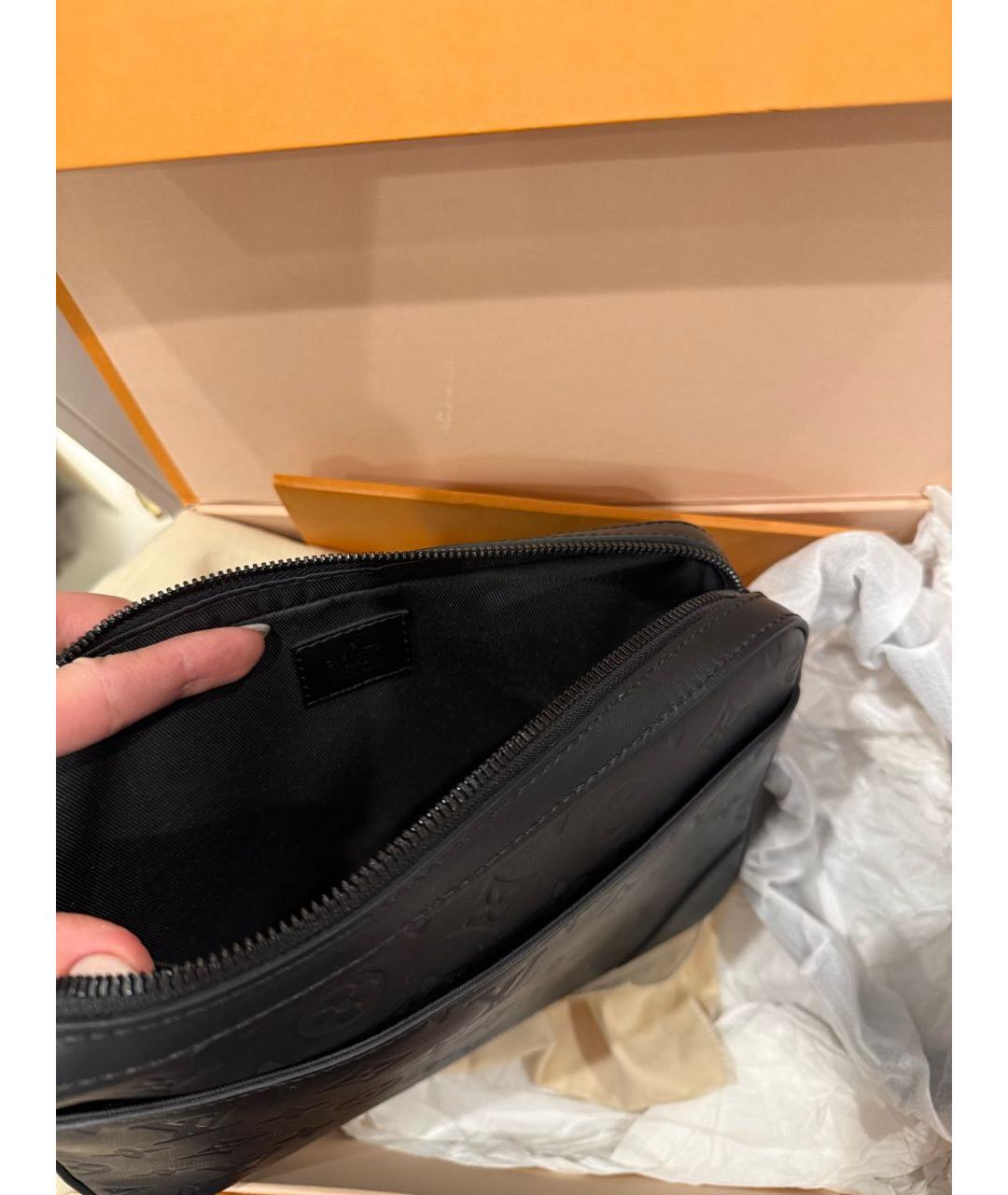 LOUIS VUITTON Черная кожаная сумка на плечо, фото 5