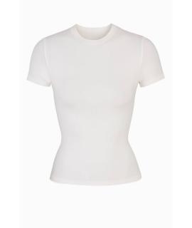 SKIMS Футболка