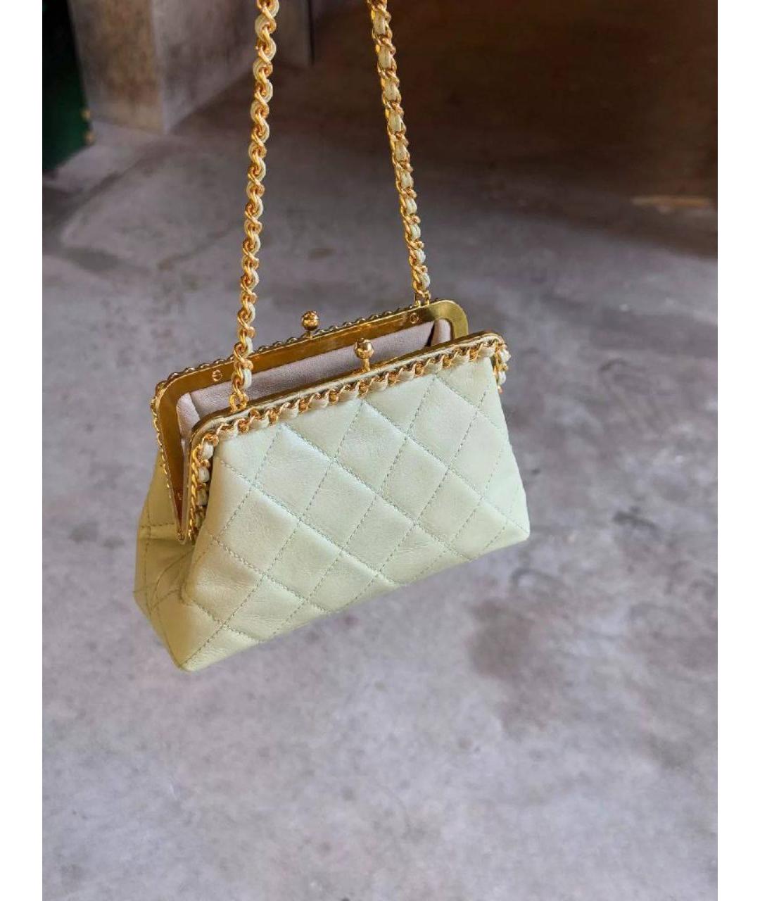 CHANEL Салатовая кожаная сумка с короткими ручками, фото 8