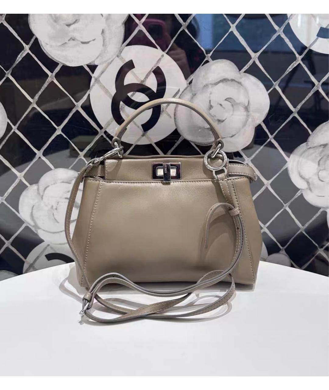 FENDI Бежевая кожаная сумка через плечо, фото 3