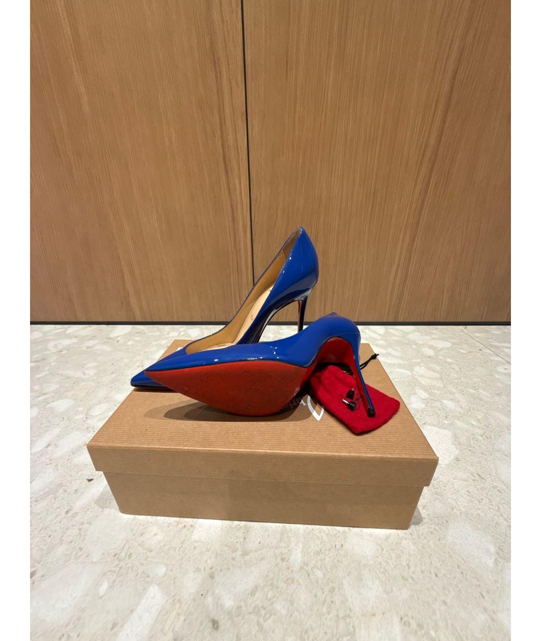 CHRISTIAN LOUBOUTIN Синие туфли из лакированной кожи, фото 5