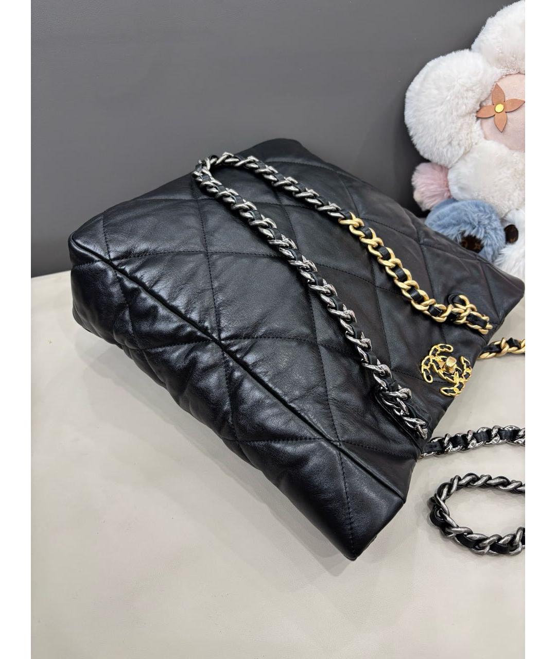 CHANEL Черная кожаная сумка тоут, фото 5