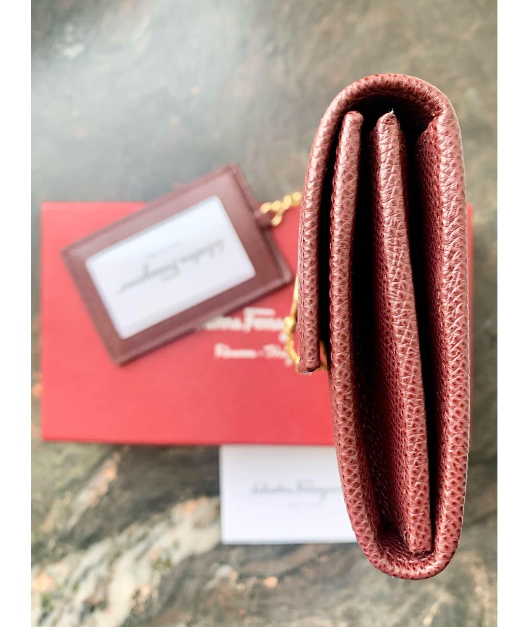 FERRAGAMO Бордовый кожаный кошелек, фото 8