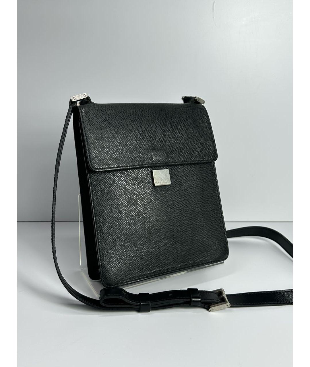 LOUIS VUITTON Черная кожаная сумка на плечо, фото 2