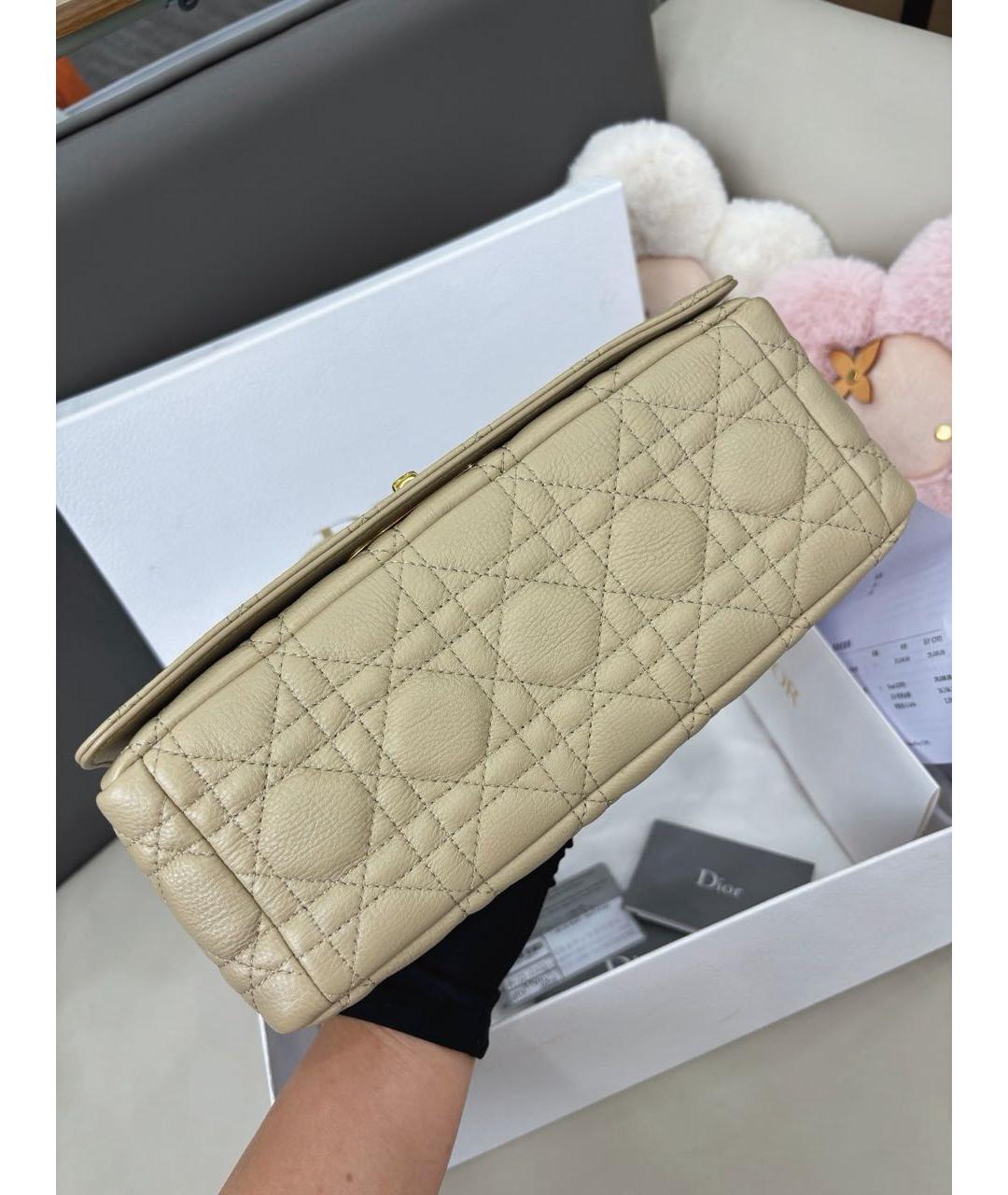 CHRISTIAN DIOR Бежевая кожаная сумка через плечо, фото 4