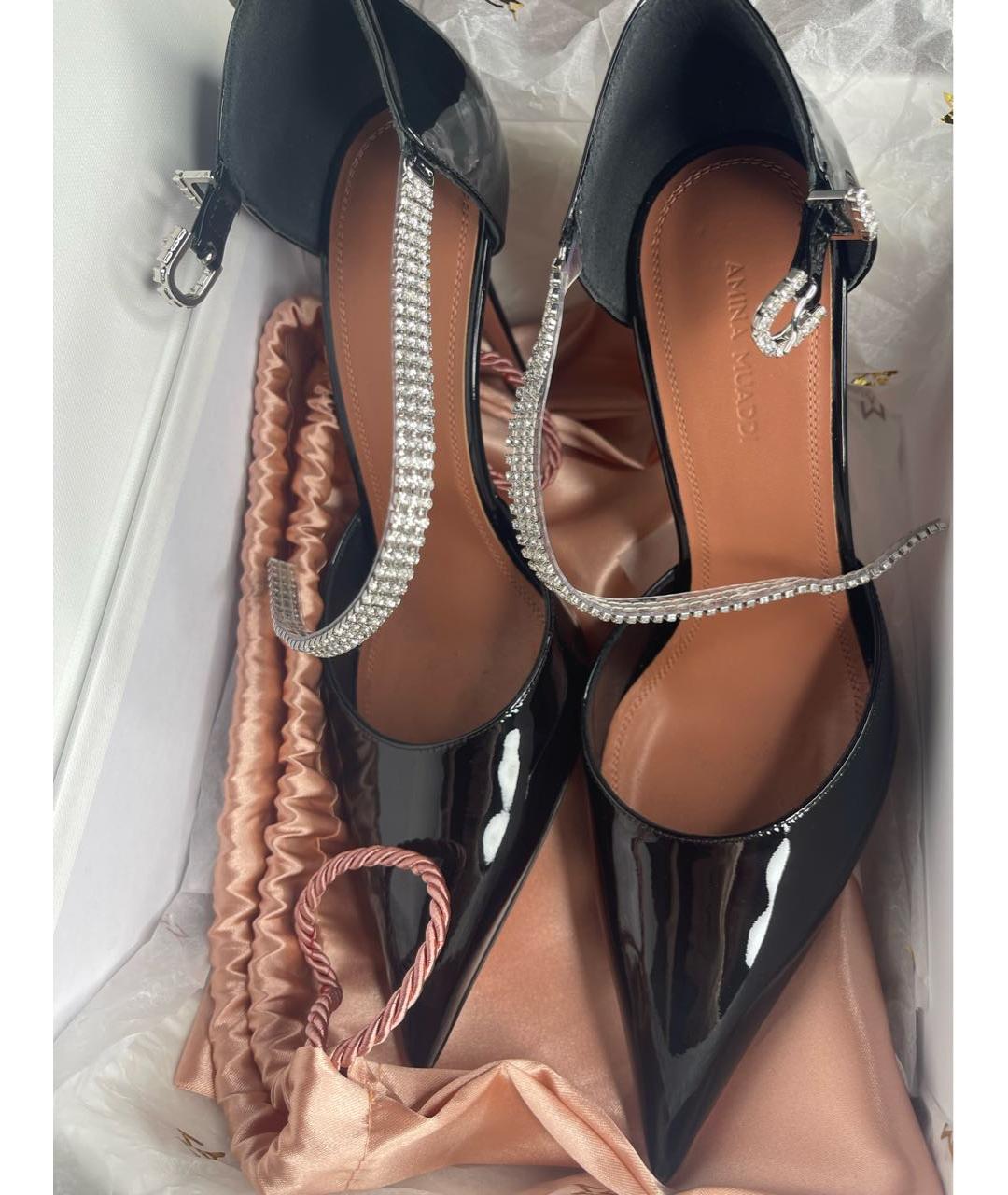 Amina Muaddi Черные туфли из лакированной кожи, фото 4