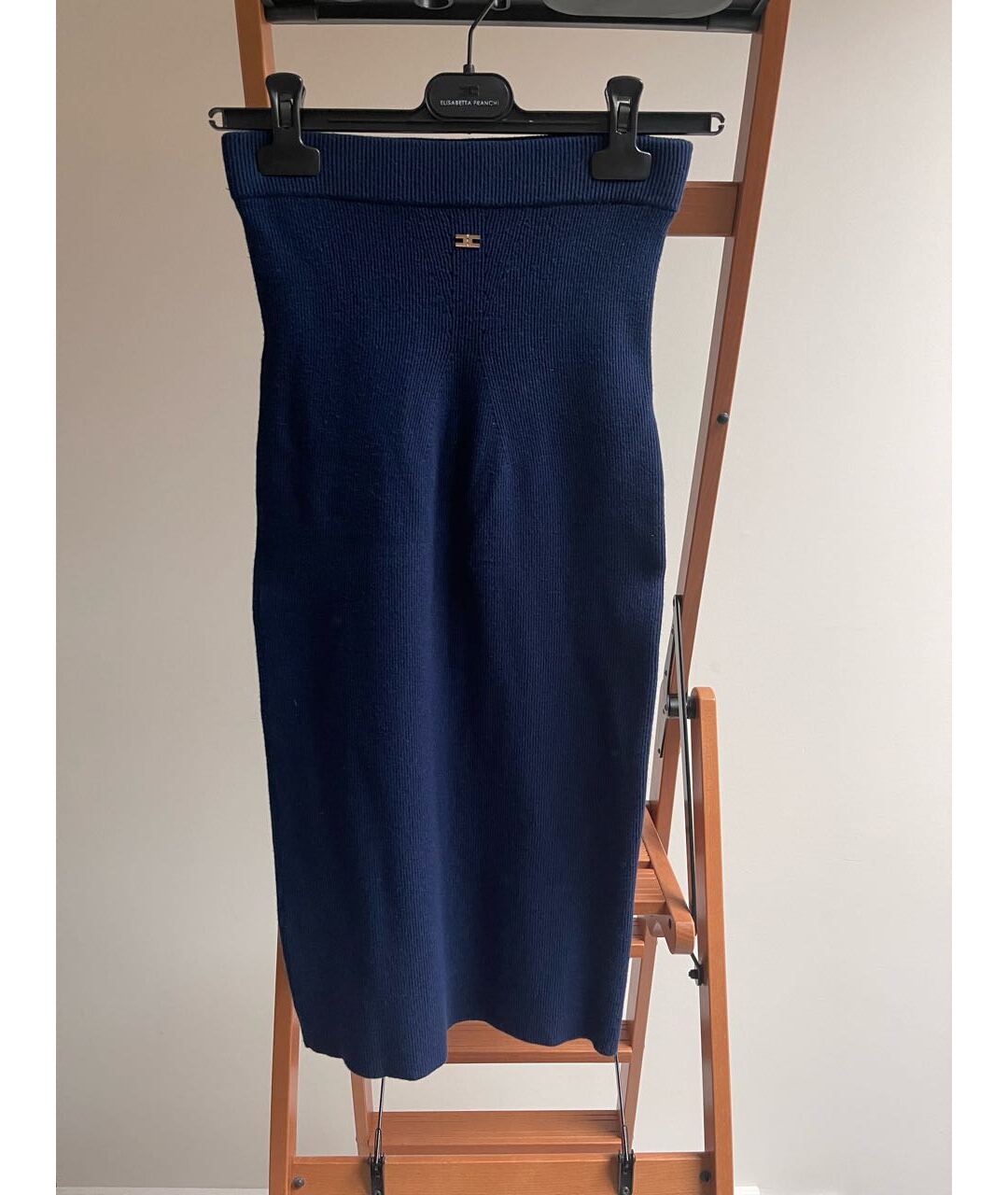 ELISABETTA FRANCHI Синяя вискозная юбка миди, фото 6