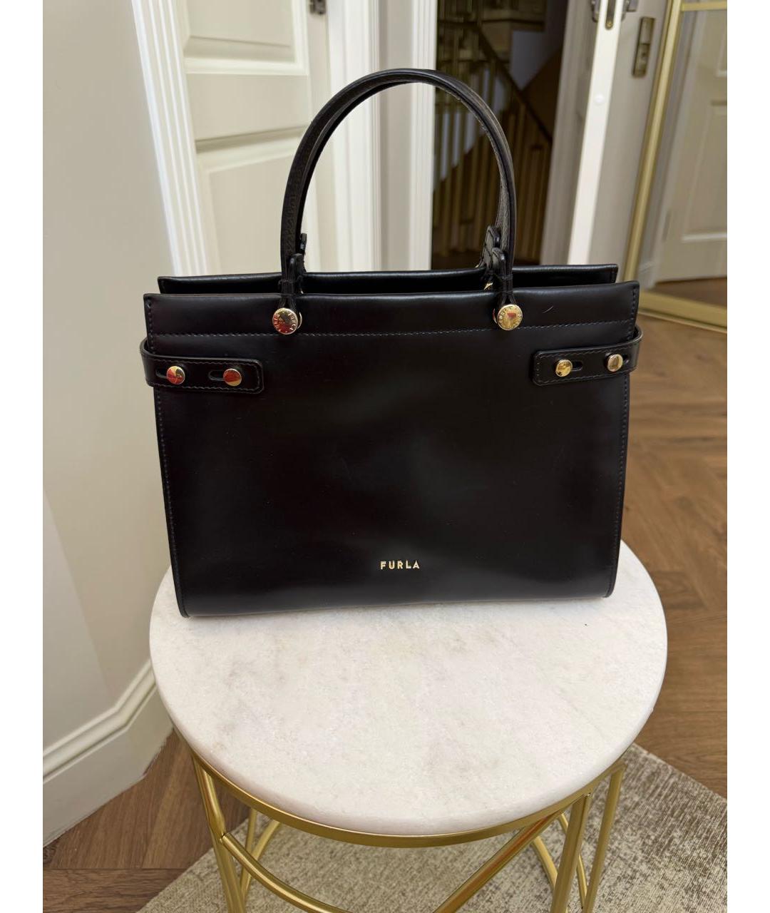 FURLA Черная кожаная сумка с короткими ручками, фото 6