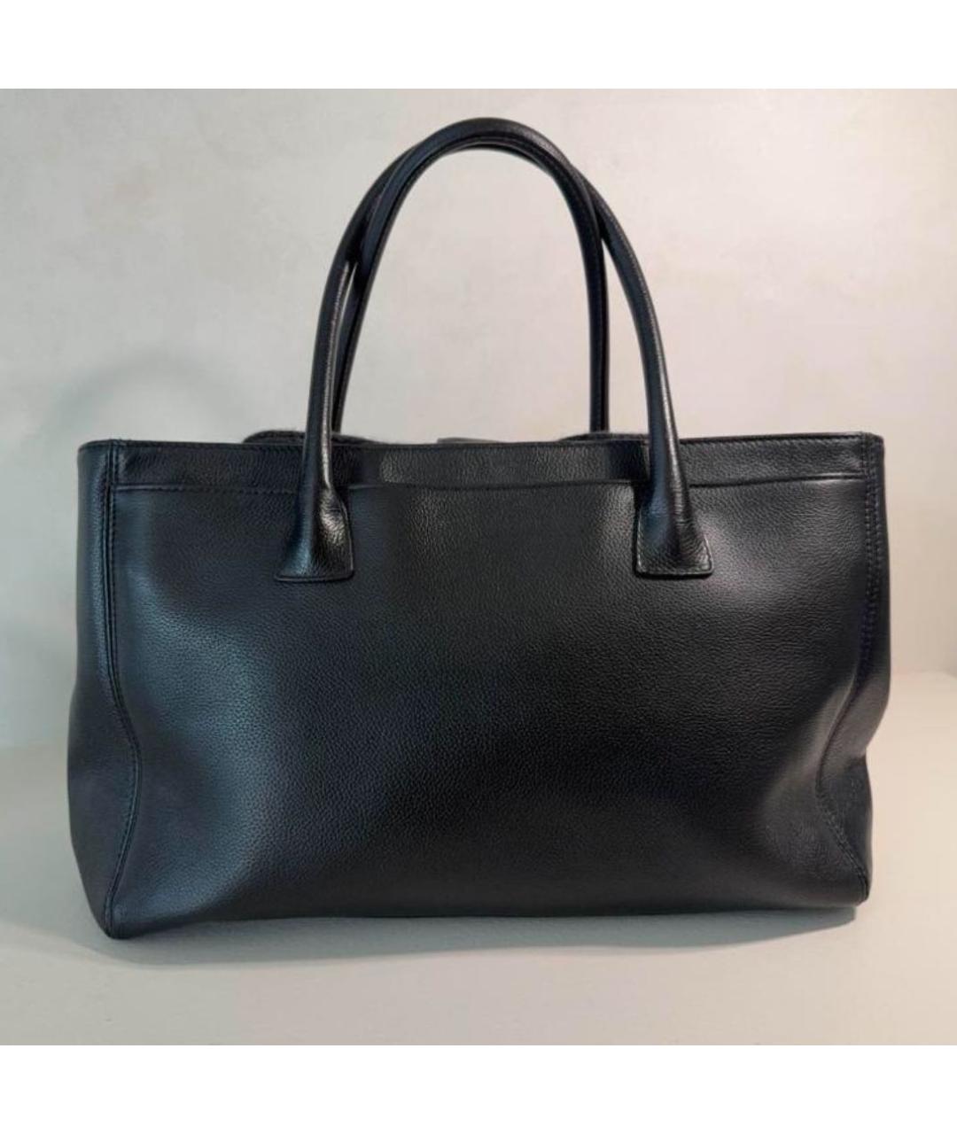 CHANEL Черная кожаная сумка тоут, фото 4