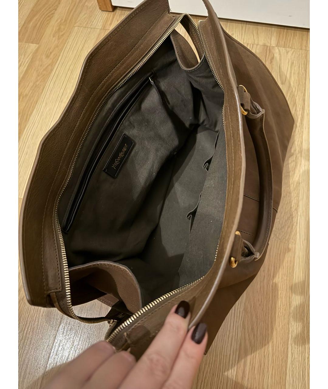 SAINT LAURENT Коричневая кожаная сумка с короткими ручками, фото 4
