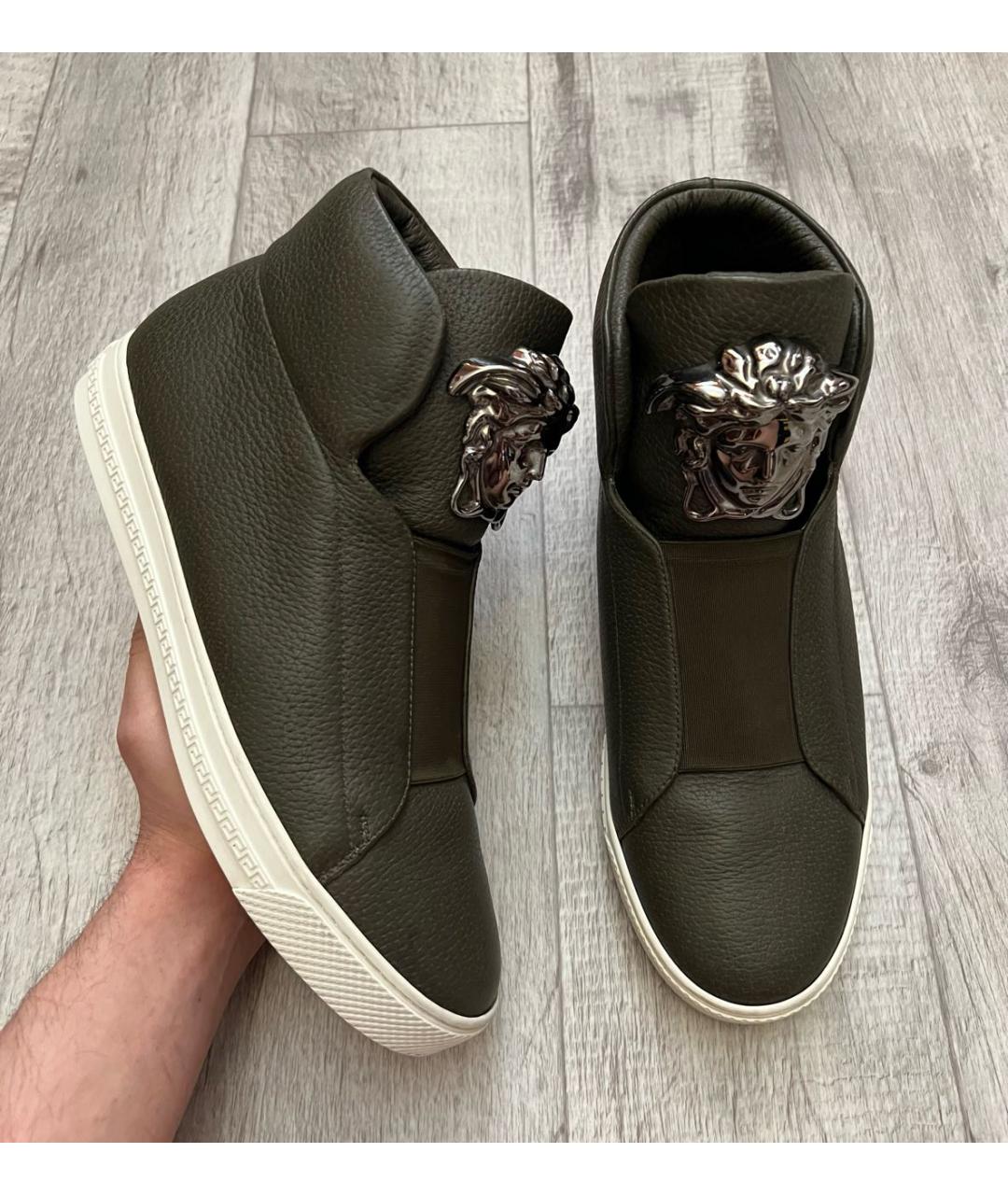 VERSACE Хаки кожаные высокие кроссовки / кеды, фото 2